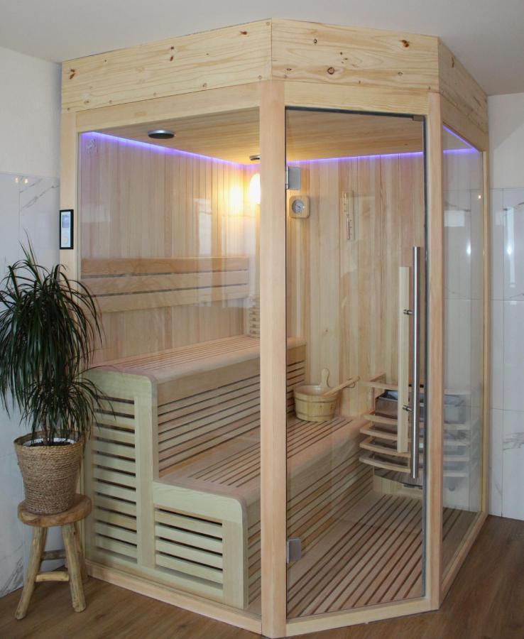 Hotel Calavita Rooftop & Spa San-Martino-di-Lota Экстерьер фото